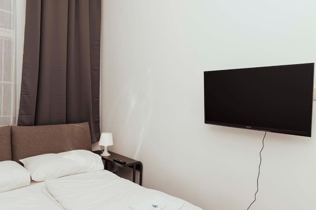 Modern Stylish Comfortable 2 Bedroom Apartment Vienna Exterior photo
